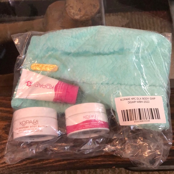 Kopari Bath & Body New Kopari Body Gift Set Body Butterscrubbody